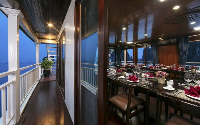 Flamingo Luxury Cruises