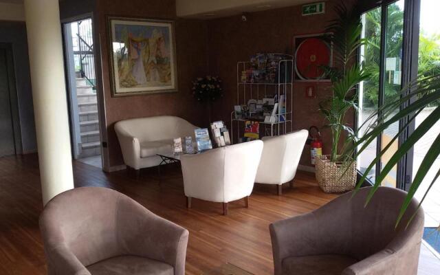 Yachting Hotel Mistral