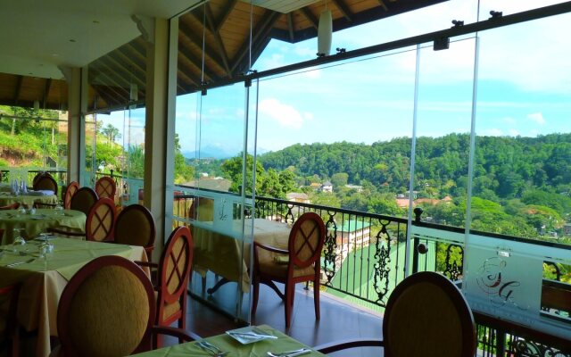 Serene Kandy