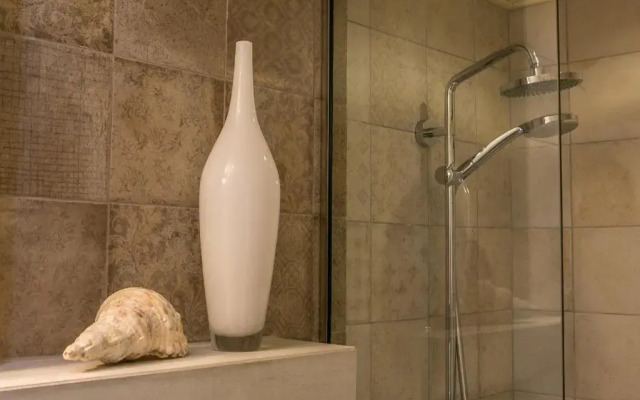 Tholaria Boutique Hotel
