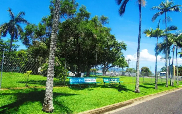 First City Caravilla