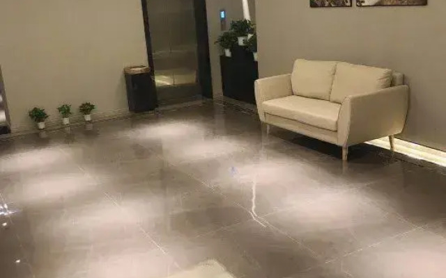 Pinghu Junhao Holiday Hotel