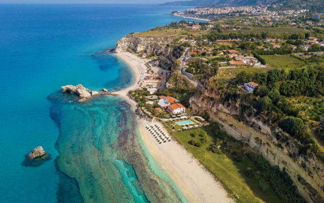 Borgo di Riaci Hotel