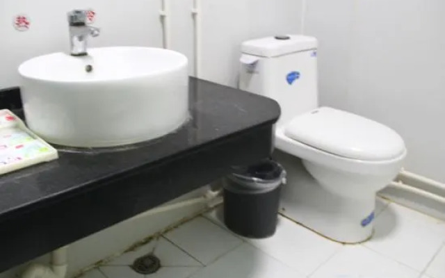 Liaocheng Weiyu Hotel