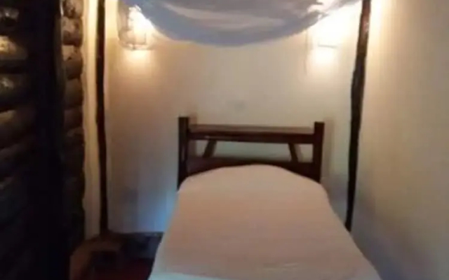 Ngari Hill Economy Accommodation