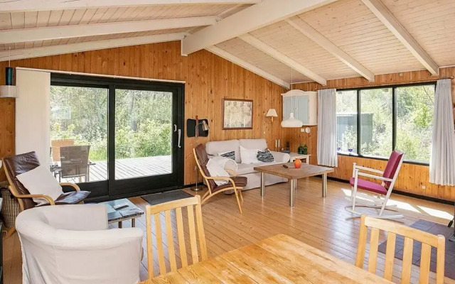 Pretty Holiday Home in Ålbæk near Sea