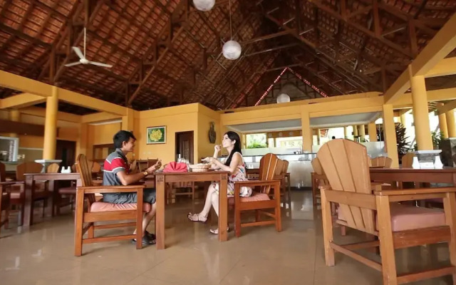 IStana Pool Villas & Spa
