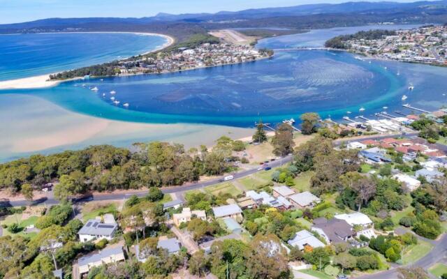 The White House Merimbula