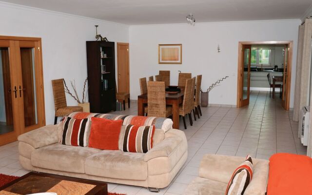 Beautiful 5 En-suite bed Villa With Private Pool