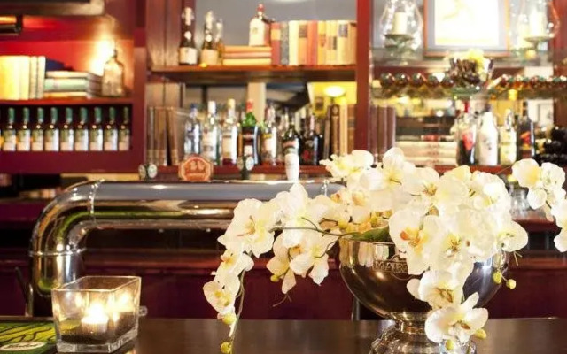 Hotel Café Restaurant De Ploeg