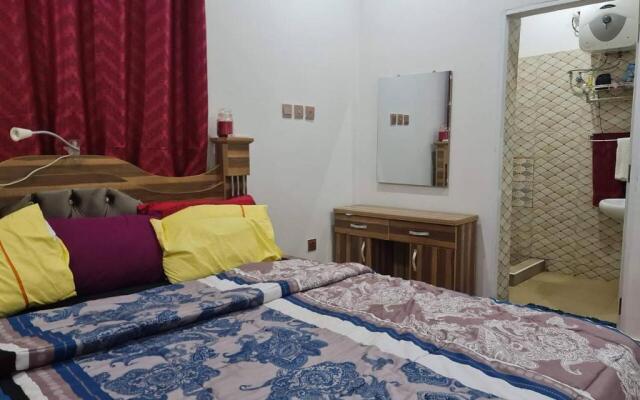 Smart 3 bed Apartment With Fast Wi-fi & 24hr Light