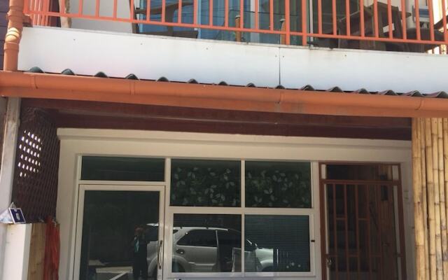 PCR Kata Guesthouse