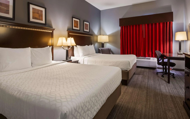 Spark by Hilton Oak Forest