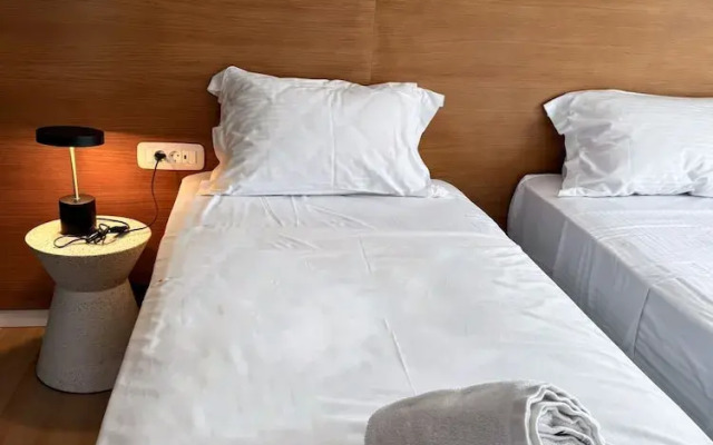 Solsalt 1min Walk to Beach 1min From Everything