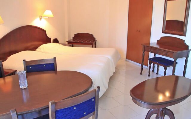 Papantonia Hotel Apartments