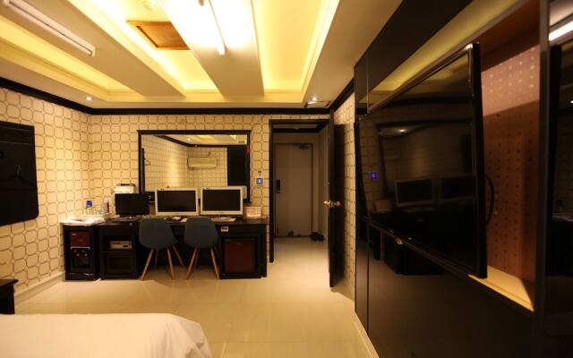 Theme 21 Motel