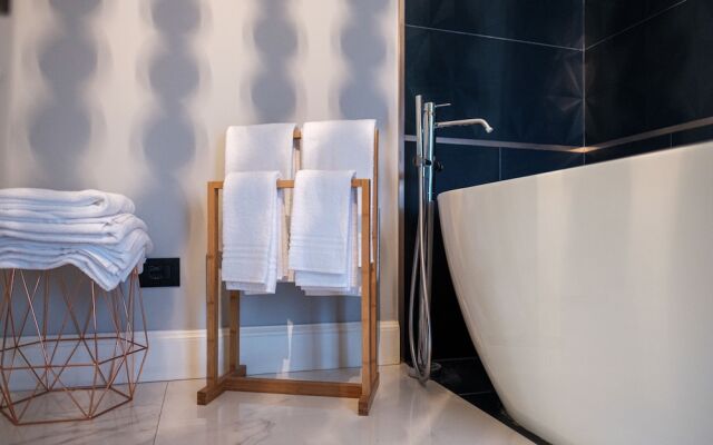 Sekeles Suites and Spa