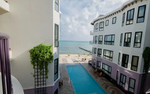 Diamante Beachfront Suites