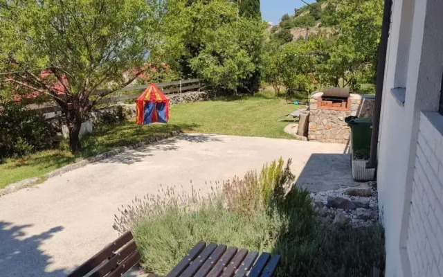 Vacation home Korina