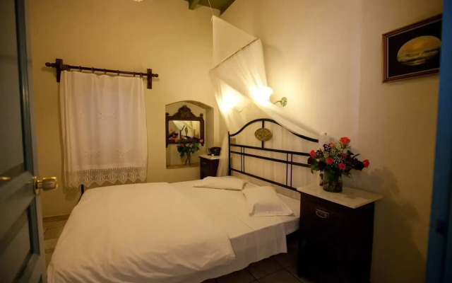 Pandora Suites
