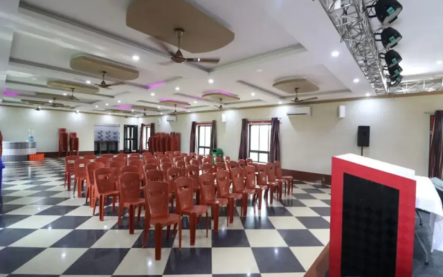 OYO 19686 Hotel Prantika