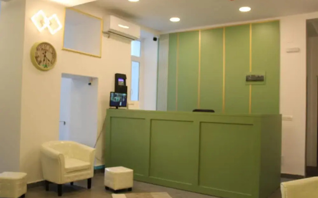 Hotel Marina SRL