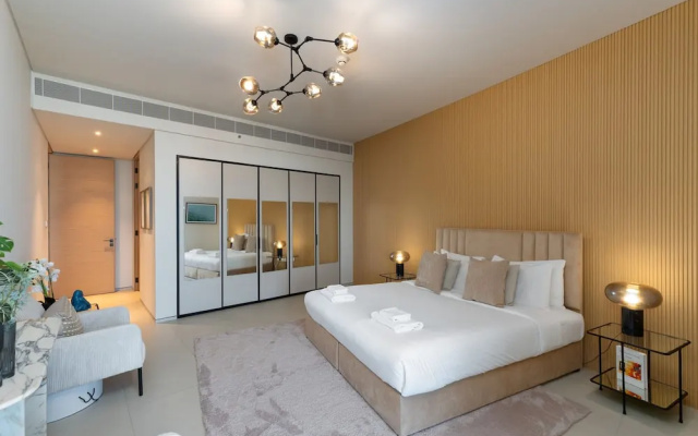 Stylish Address JBR 3BR w Ain Dubai View