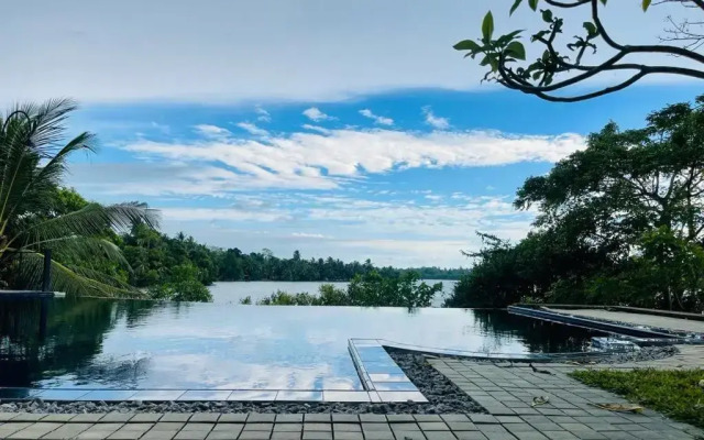 Kalapuwa Resort