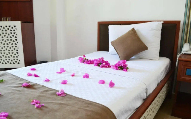 Oskay Hotel