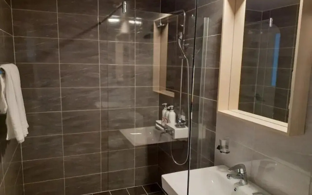 Tongyeong Bridge Hotel