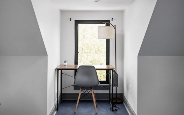 Modern Architect's Duplex by CozySuites