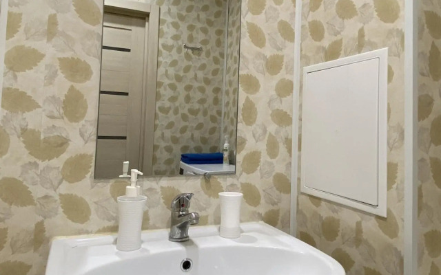 Желтый Нарцисс на улице Пархоменко