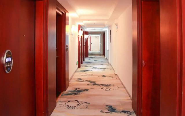 Tianshang Renjian Motel