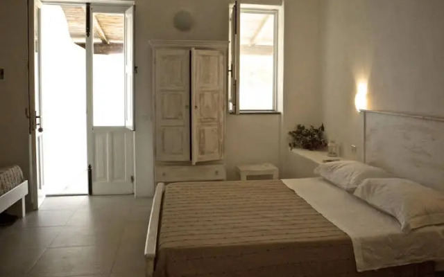 Salina Relais Rooms & Suite