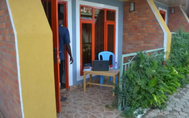 Wailers Lodge