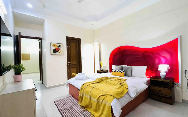 Bluo 1Bhk Green Park - Balcony, Lift, Parking