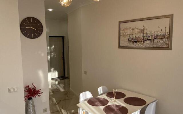 Апартаменты на улице Учительская 9