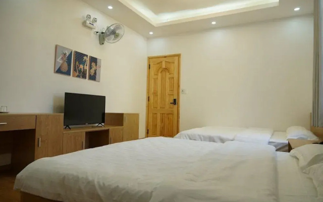 Elysian Homestay - Hostel