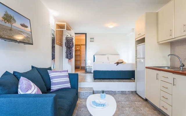 Naftilos Residences II
