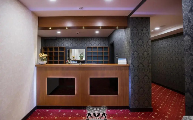 Hotel President