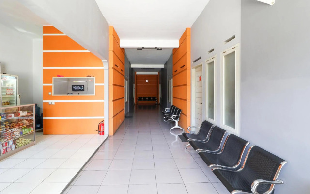 OYO 3340 Wisma Etiga