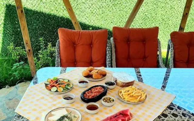 Boz Bungalov