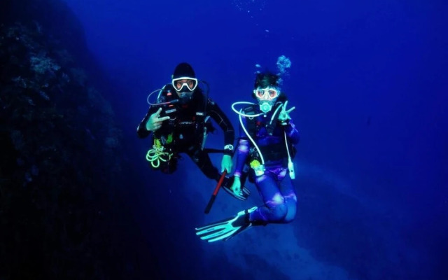 Blue Hole Dive Center