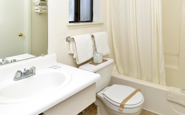 Americas Best Value Inn & Suites Clearlake Wine Country