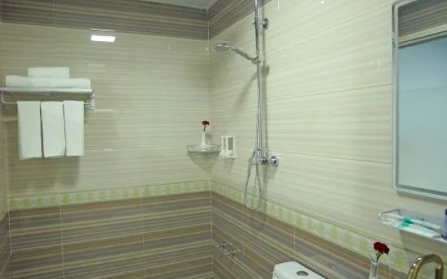 Ease Hotel (Beijing Yuegezhuang Bridge)