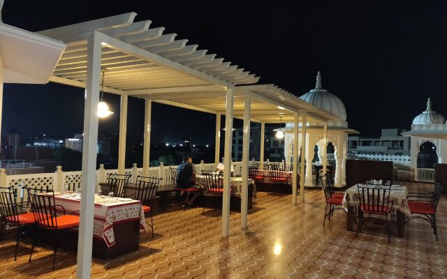 Laxmi Palace Heritage Boutique Hotel