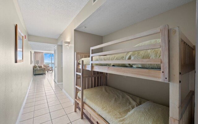 Pelican Beach 1206 1 Bedroom Condo by Pelican Beach Management