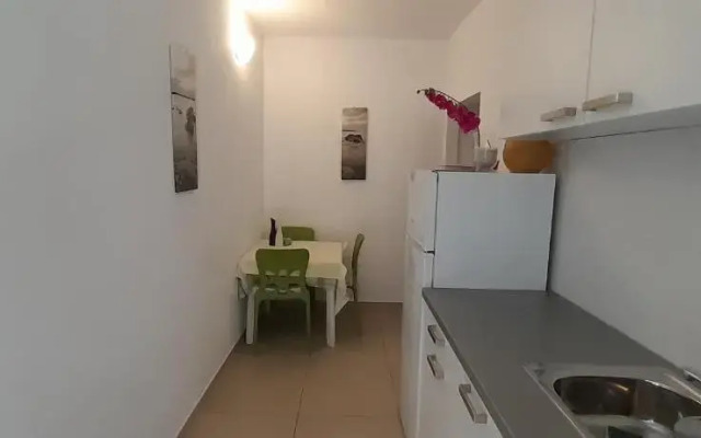 Top 10-1 bedroom apt/terrace