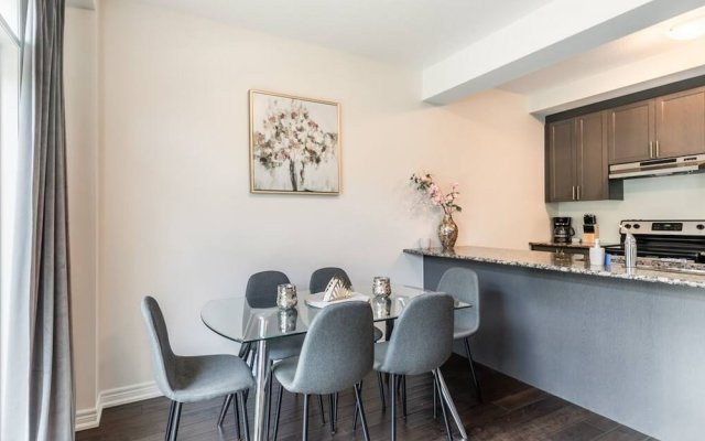 Modern 3BR House Steps to the Beach