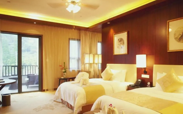 Yangming Springs and Spa Resort